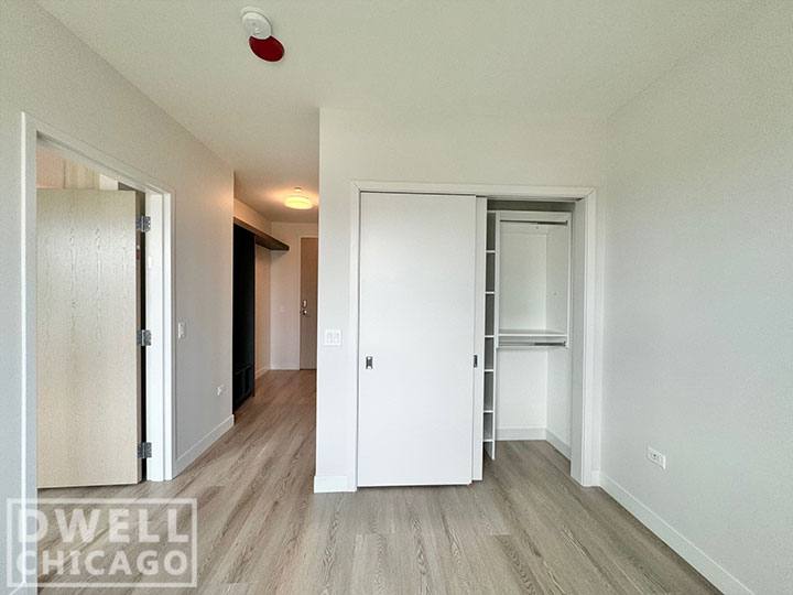 Apartment for rent at 670 N May St, Chicago, IL 60642