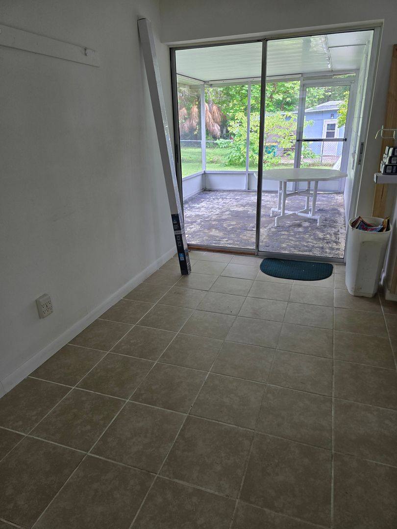 House for rent at 123 N Citrus Ave, Inverness, FL 34450