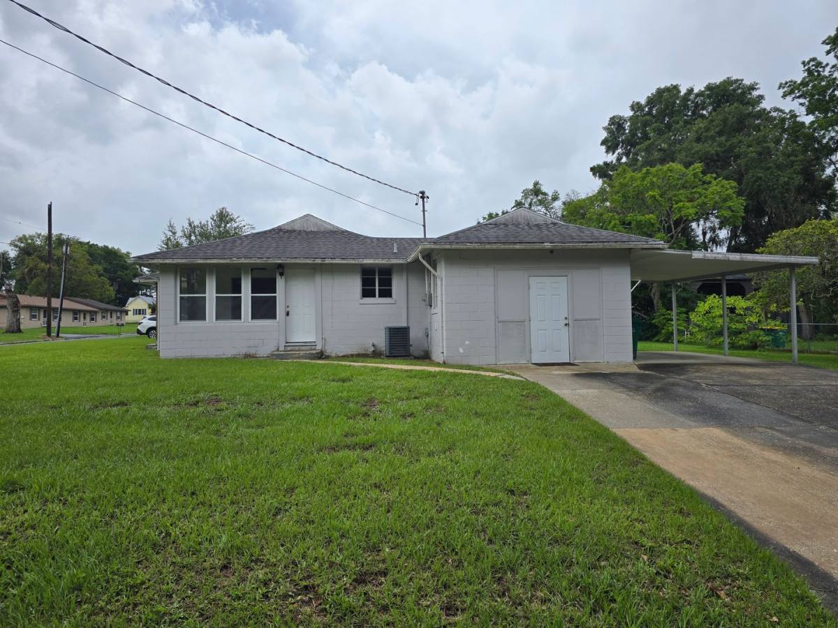 House for rent at 123 N Citrus Ave, Inverness, FL 34450
