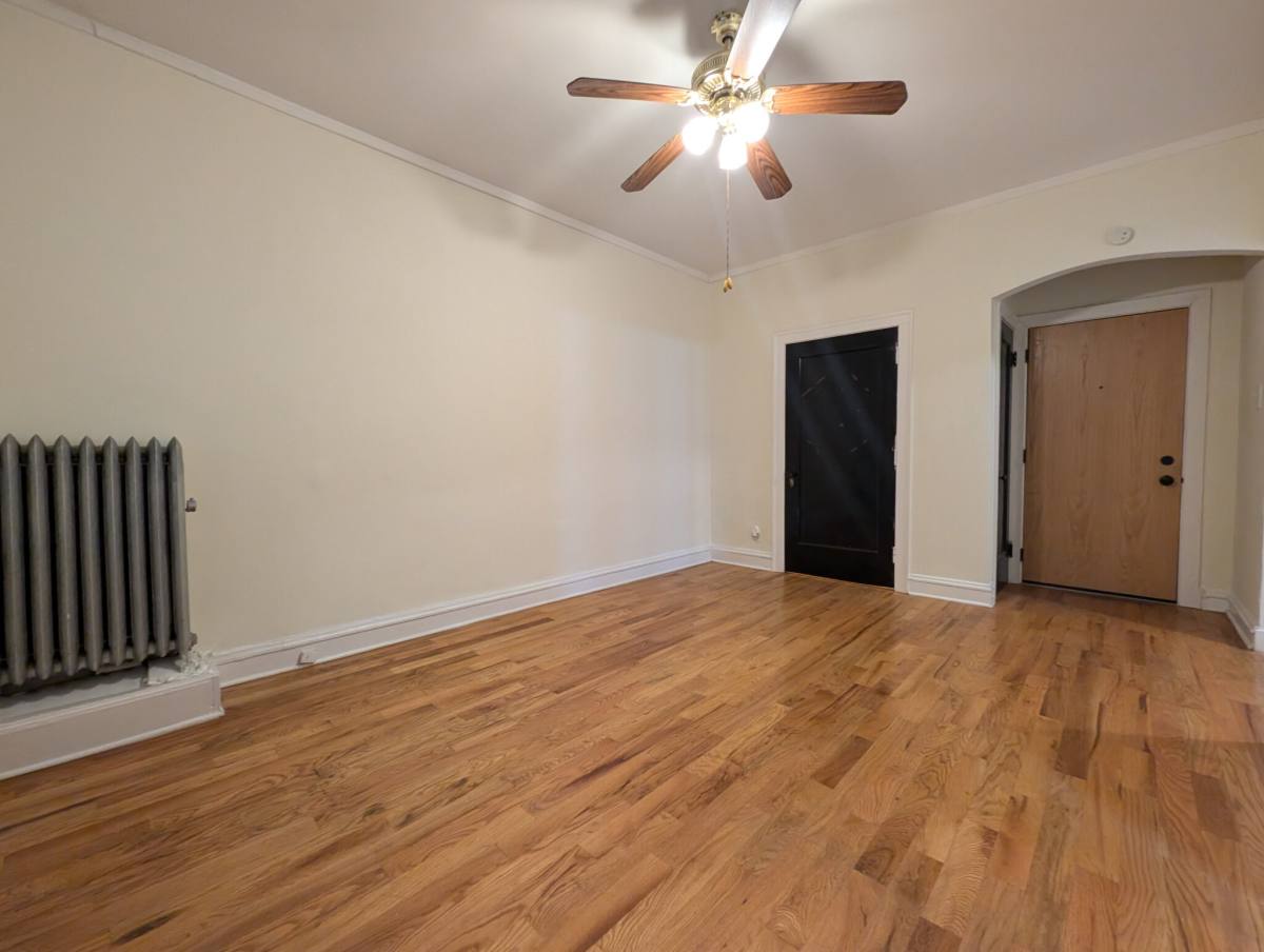Apartment for rent at 4851 N Damen, Chicago, IL 60625