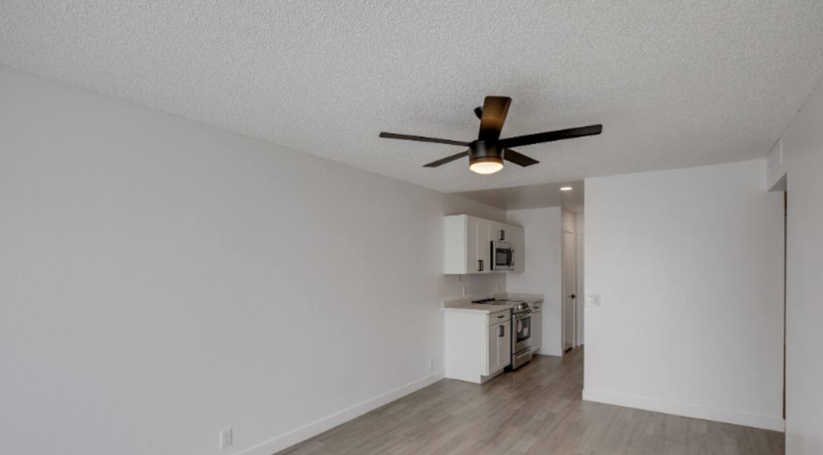 Apartment for rent at 2039 & 2015 W Union Hills Dr, Phoenix, AZ 85027