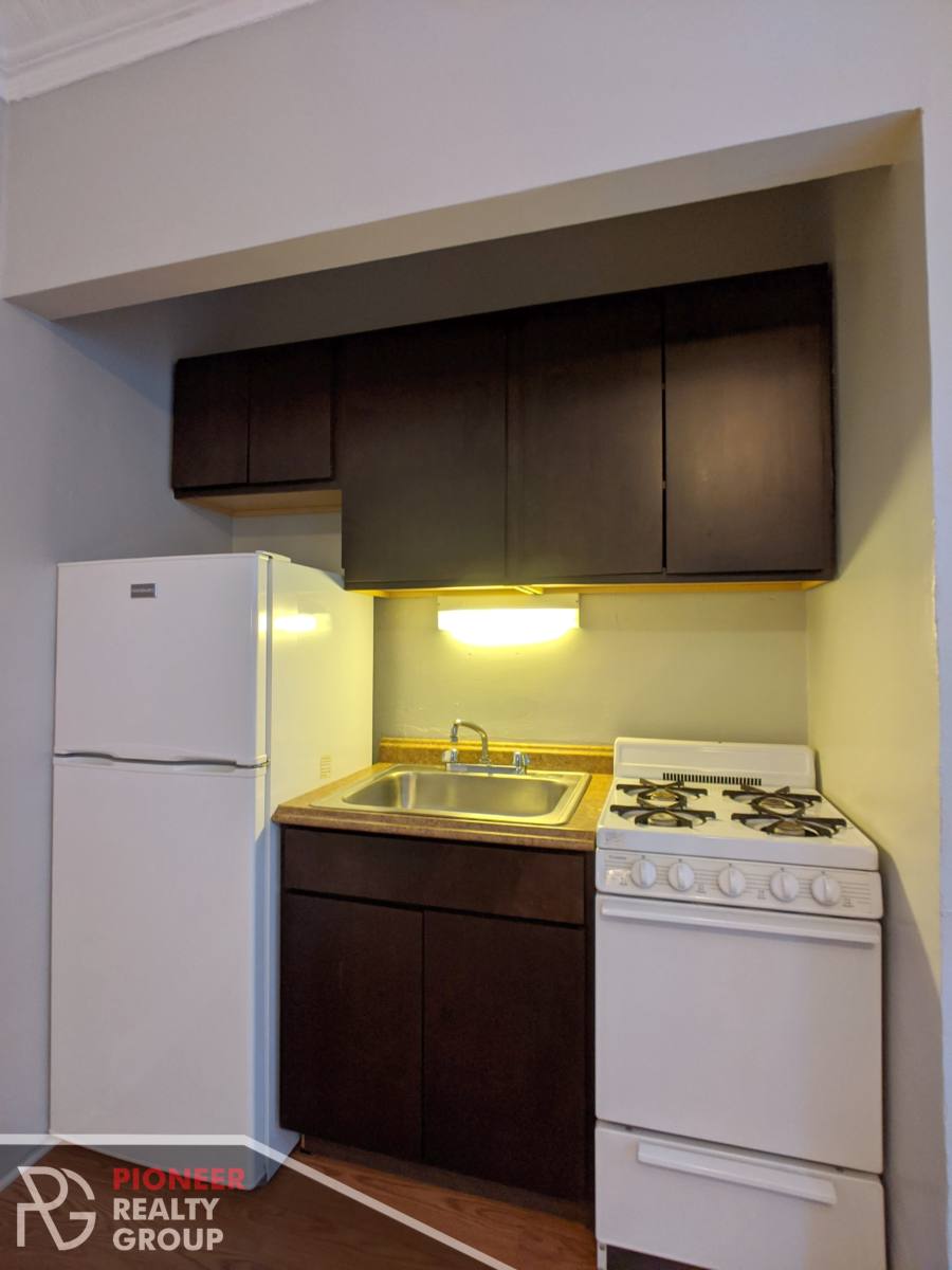 Apartment for rent at 3831 N Fremont, Chicago, IL 60613