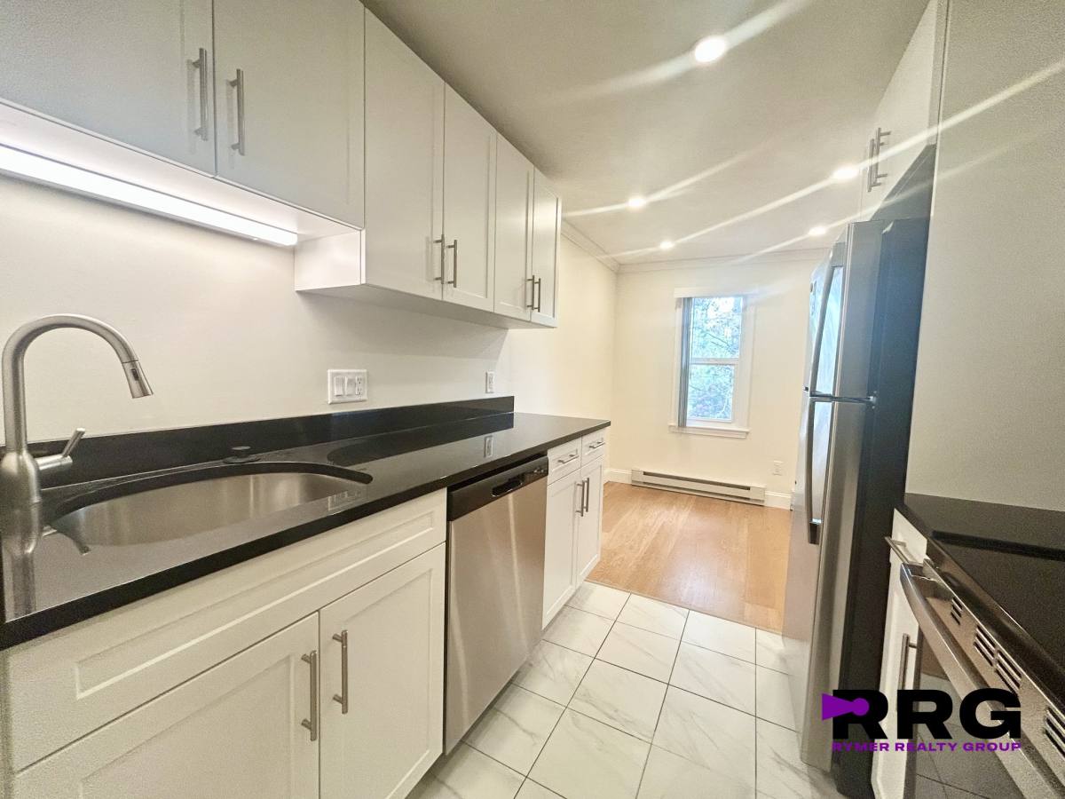 Apartment for rent at 71 Messenger St, Plainville, MA 02762