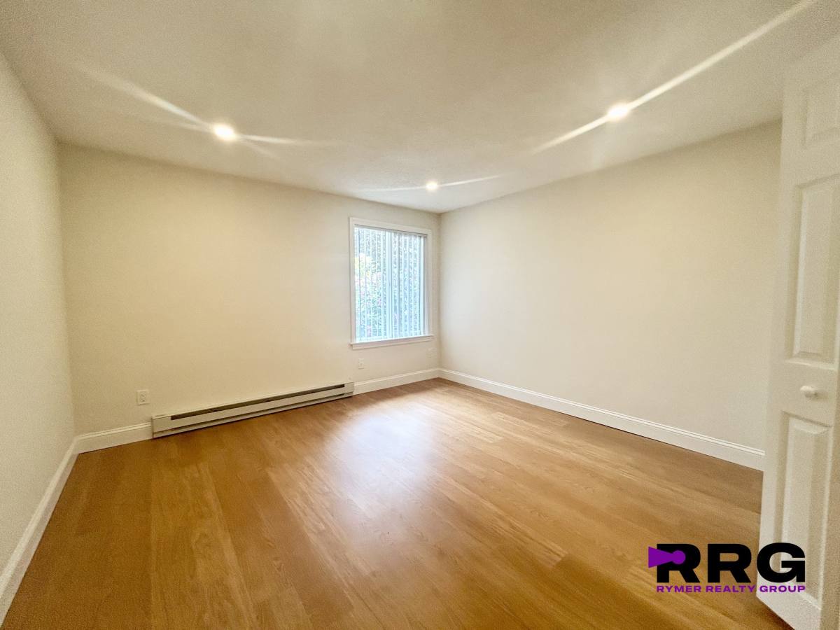Apartment for rent at 71 Messenger St, Plainville, MA 02762