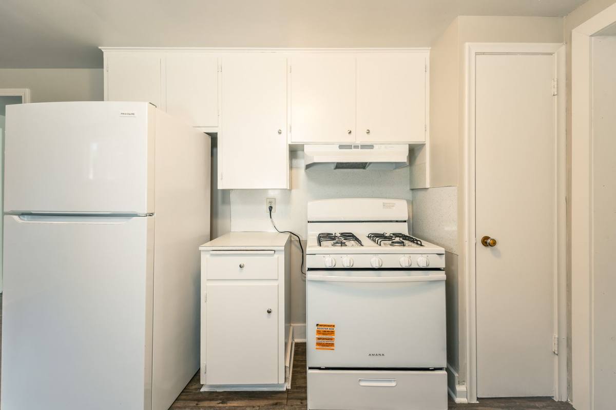 Apartment for rent at 3911 N 52nd St, Omaha, NE 68104