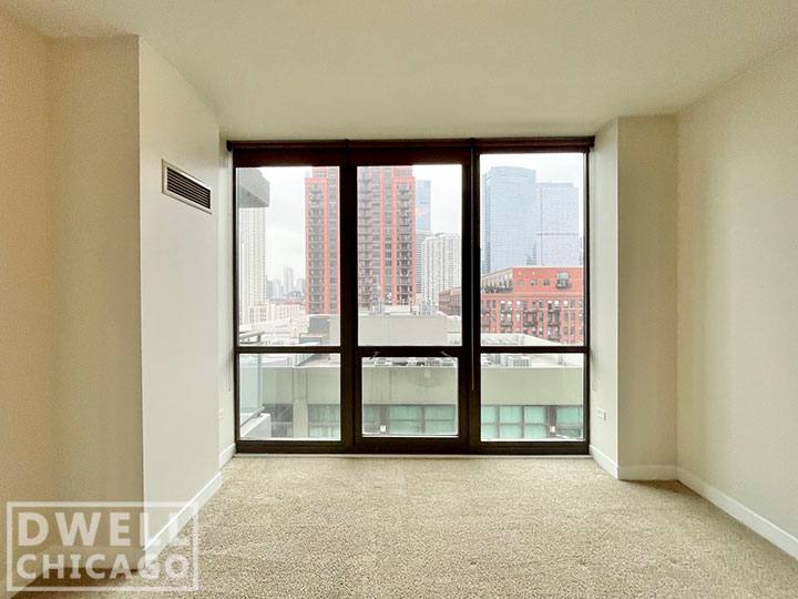 Apartment for rent at 670 W Wayman St, Chicago, IL 60661