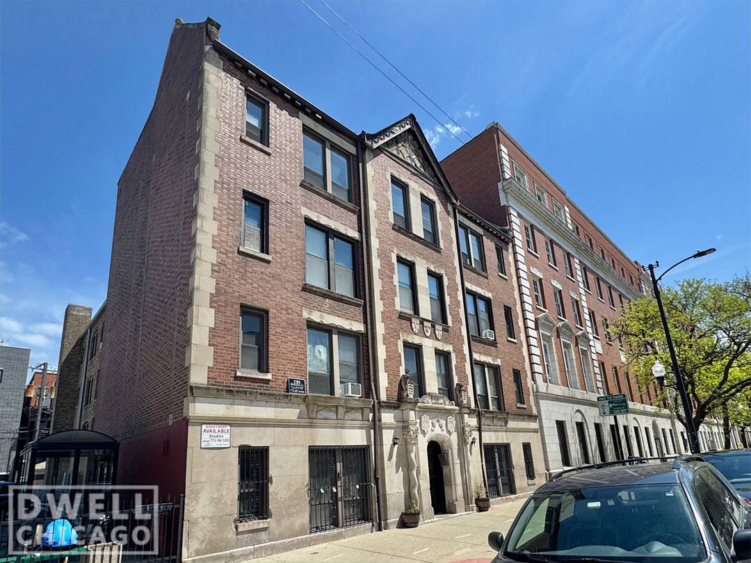 Apartment for rent at 3345 N Marshfield, Chicago, IL 60657