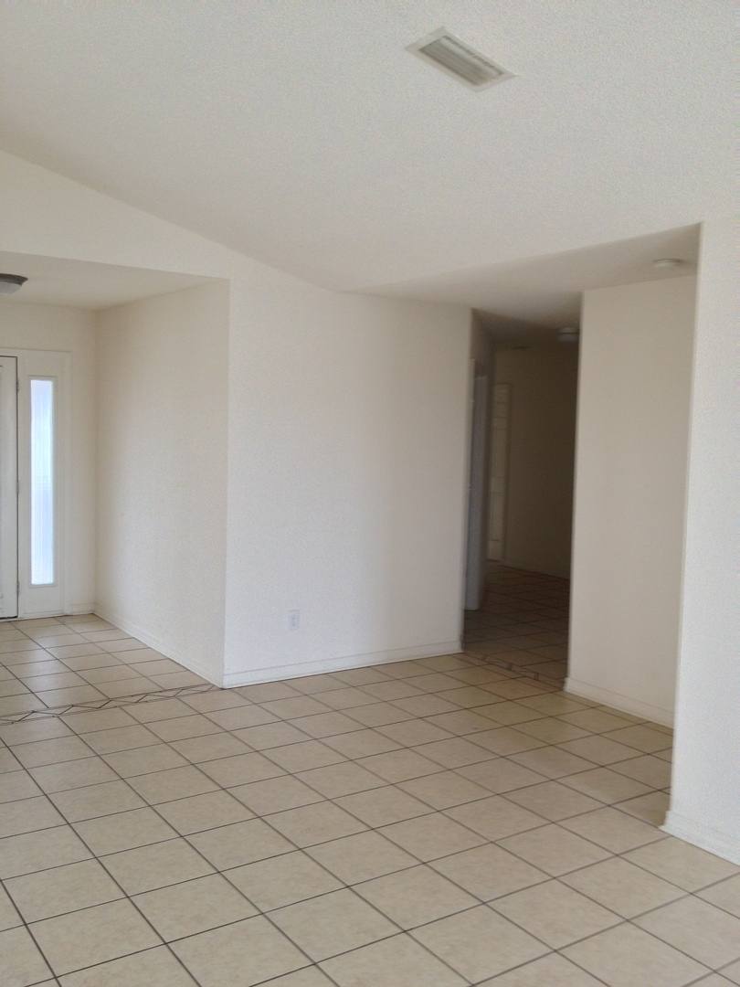 House for rent at 2704 Hampton Park Circle, Foley, AL 36535