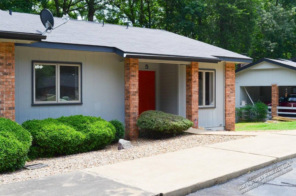 Townhouse for rent at 5 Cortez Lane, Hot Springs Village, AR 71909