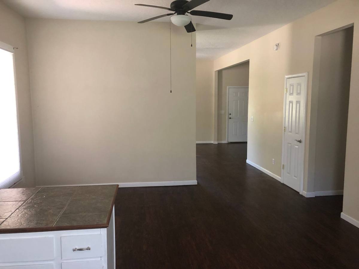House for rent at 701 Francis St W, Jacksonville, AL 36265