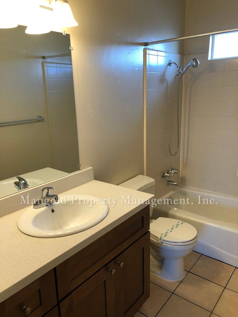Apartment for rent at 16 Natividad Rd, Salinas, CA 93906