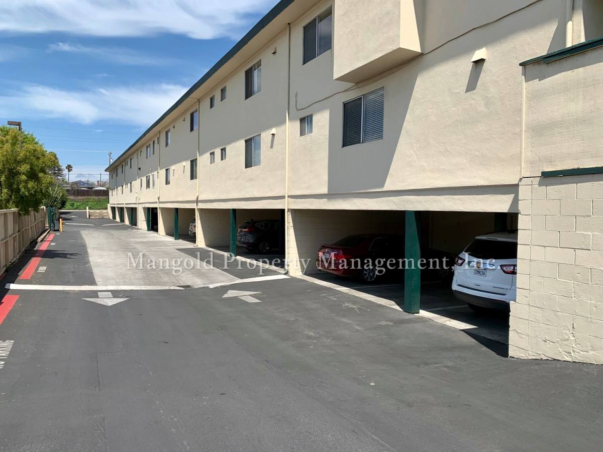 Apartment for rent at 16 Natividad Rd, Salinas, CA 93906