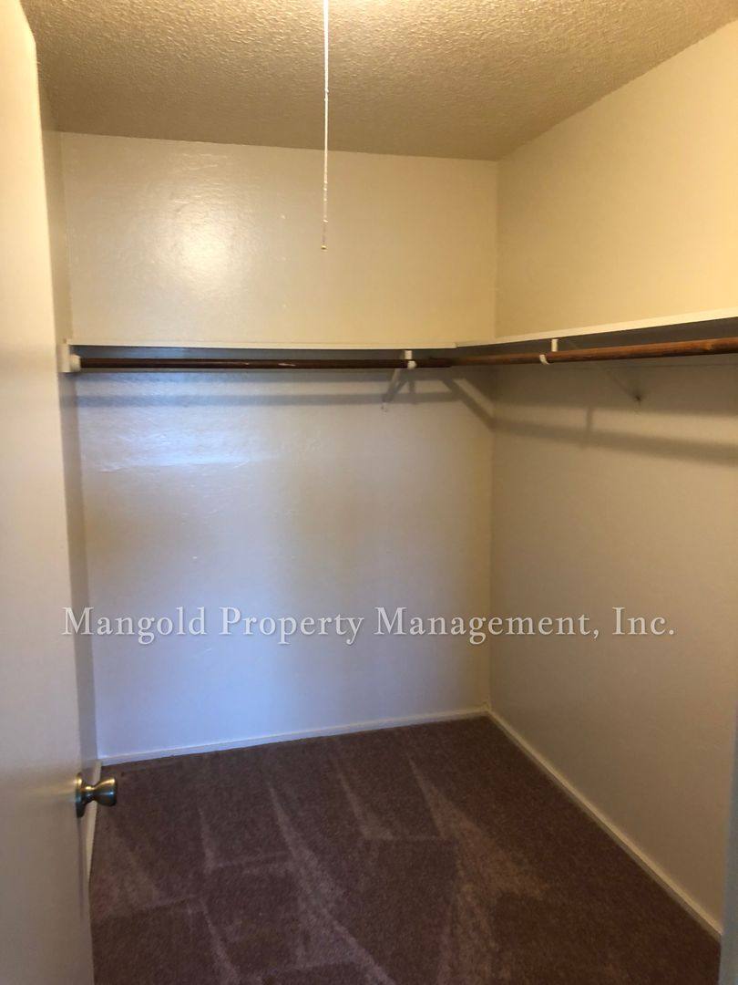 Apartment for rent at 16 Natividad Rd, Salinas, CA 93906
