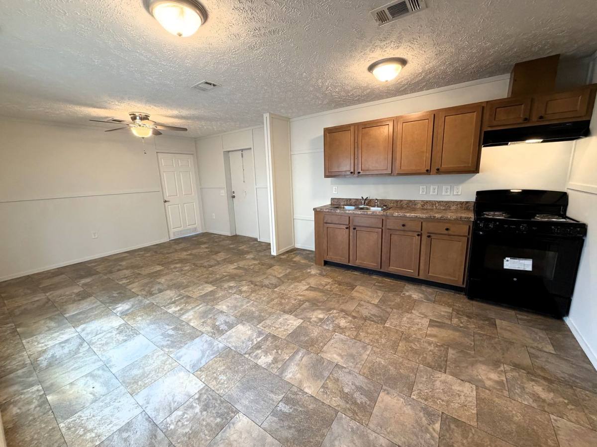 Apartment for rent at 1030 Mildred St #12, Sulphur, LA 70663