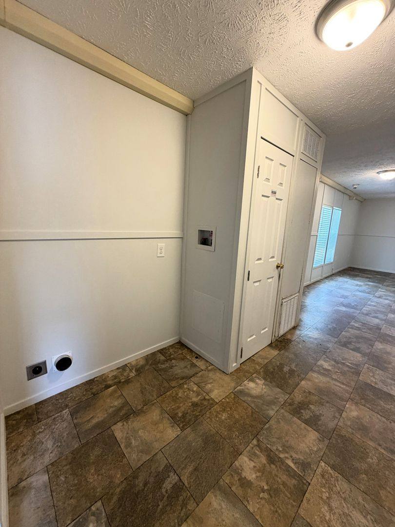 Apartment for rent at 1030 Mildred St #12, Sulphur, LA 70663