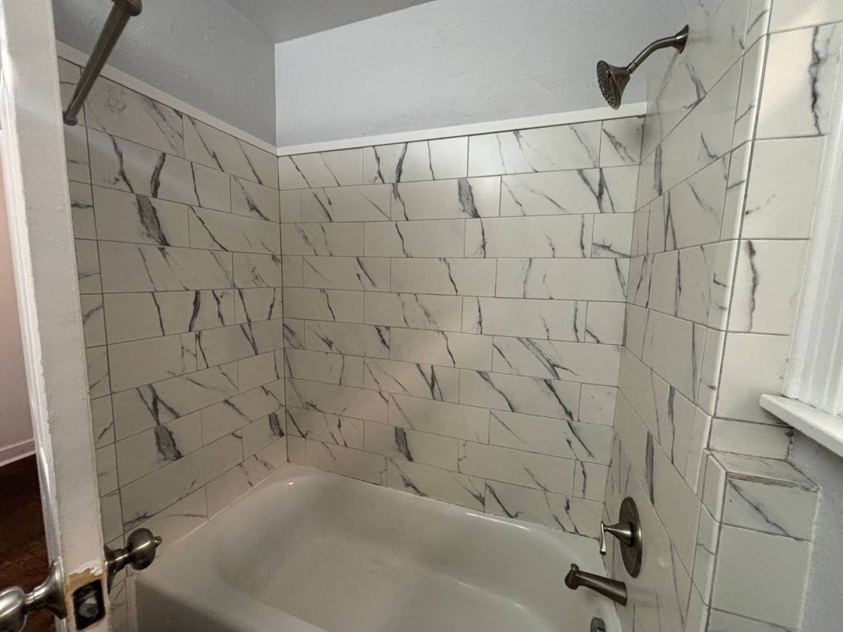 Apartment for rent at 1300 Kelton Ave, Pittsburgh, PA 15216