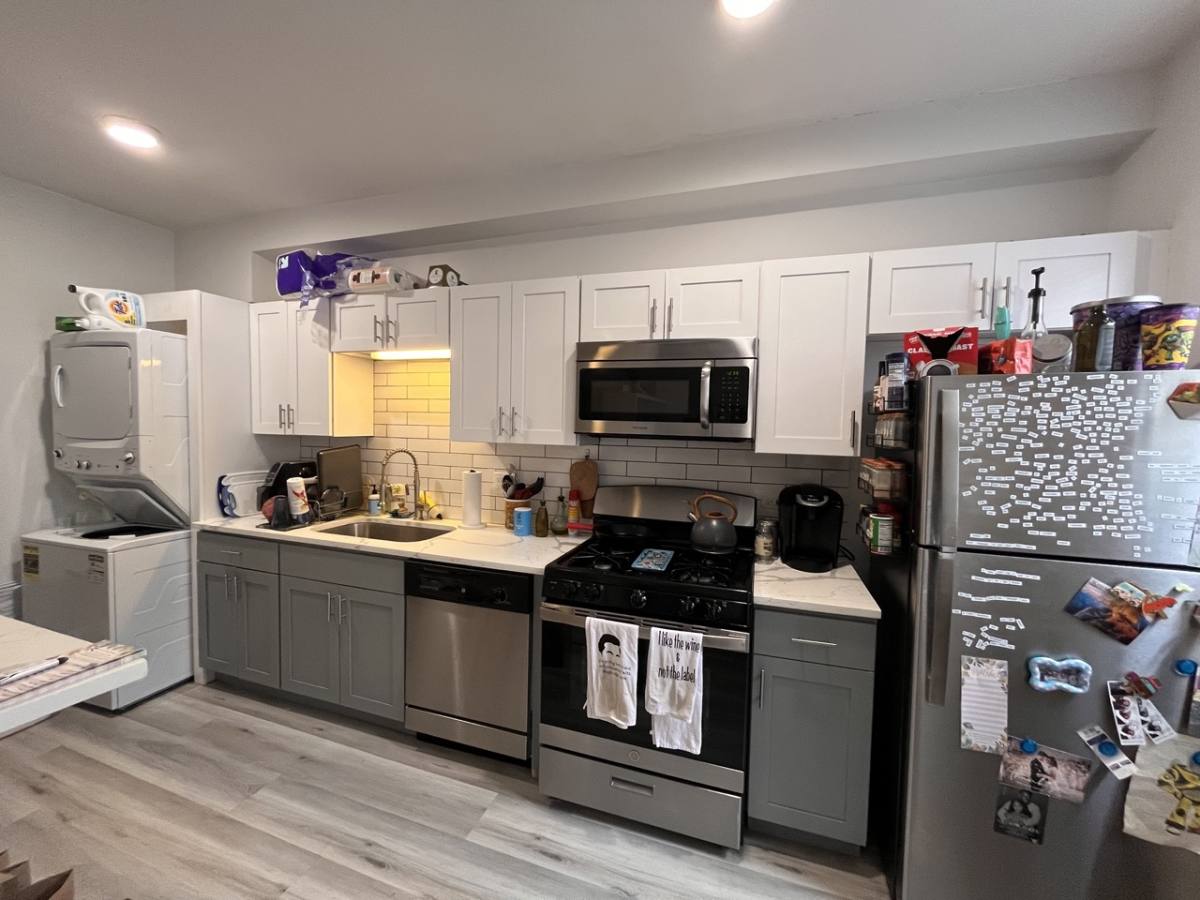 Apartment for rent at 5920 N Ridge Ave, Chicago, IL 60660