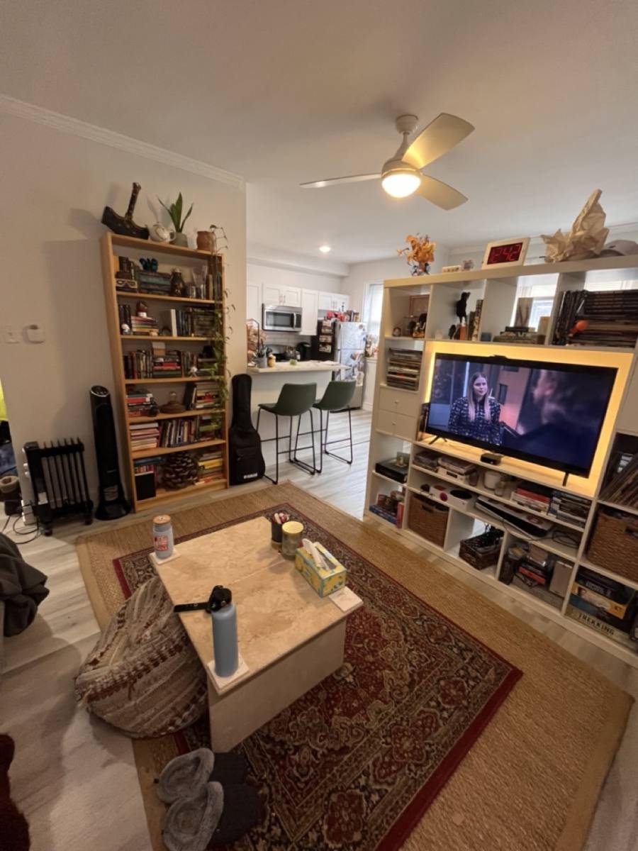 Apartment for rent at 5920 N Ridge Ave, Chicago, IL 60660