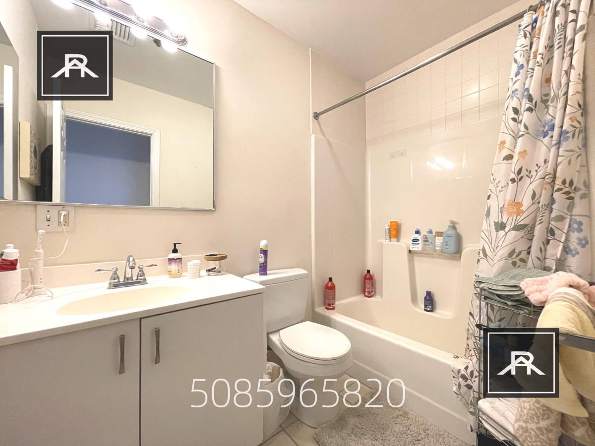 Apartment for rent at 6 Davis Ave, Brookline, MA 02445
