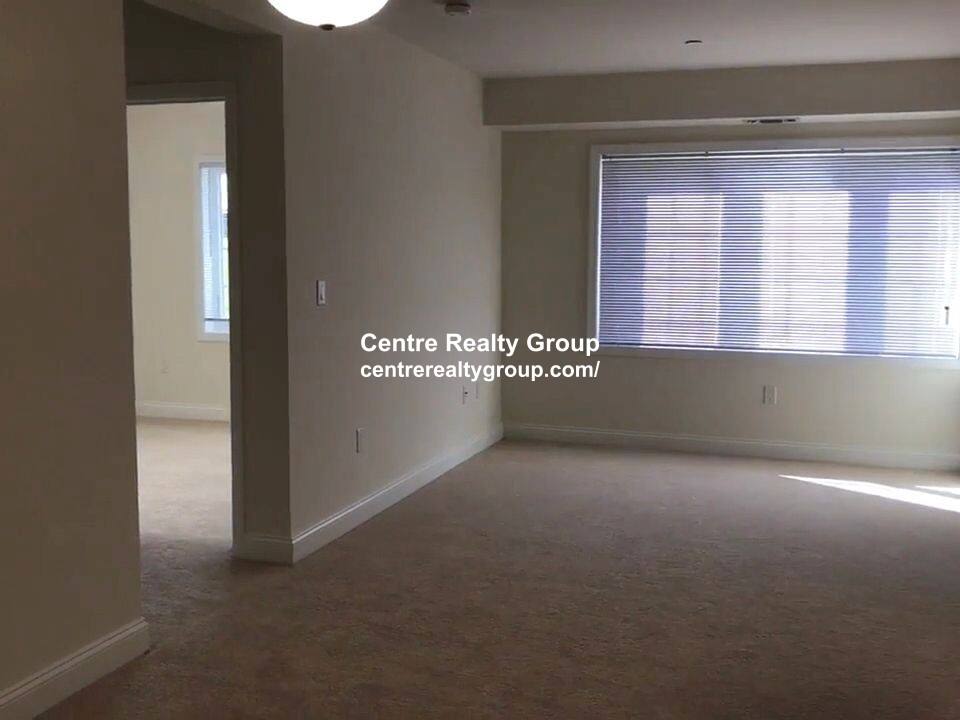 Apartment for rent at 125 Edgemere Rd, West Roxbury, MA 02132