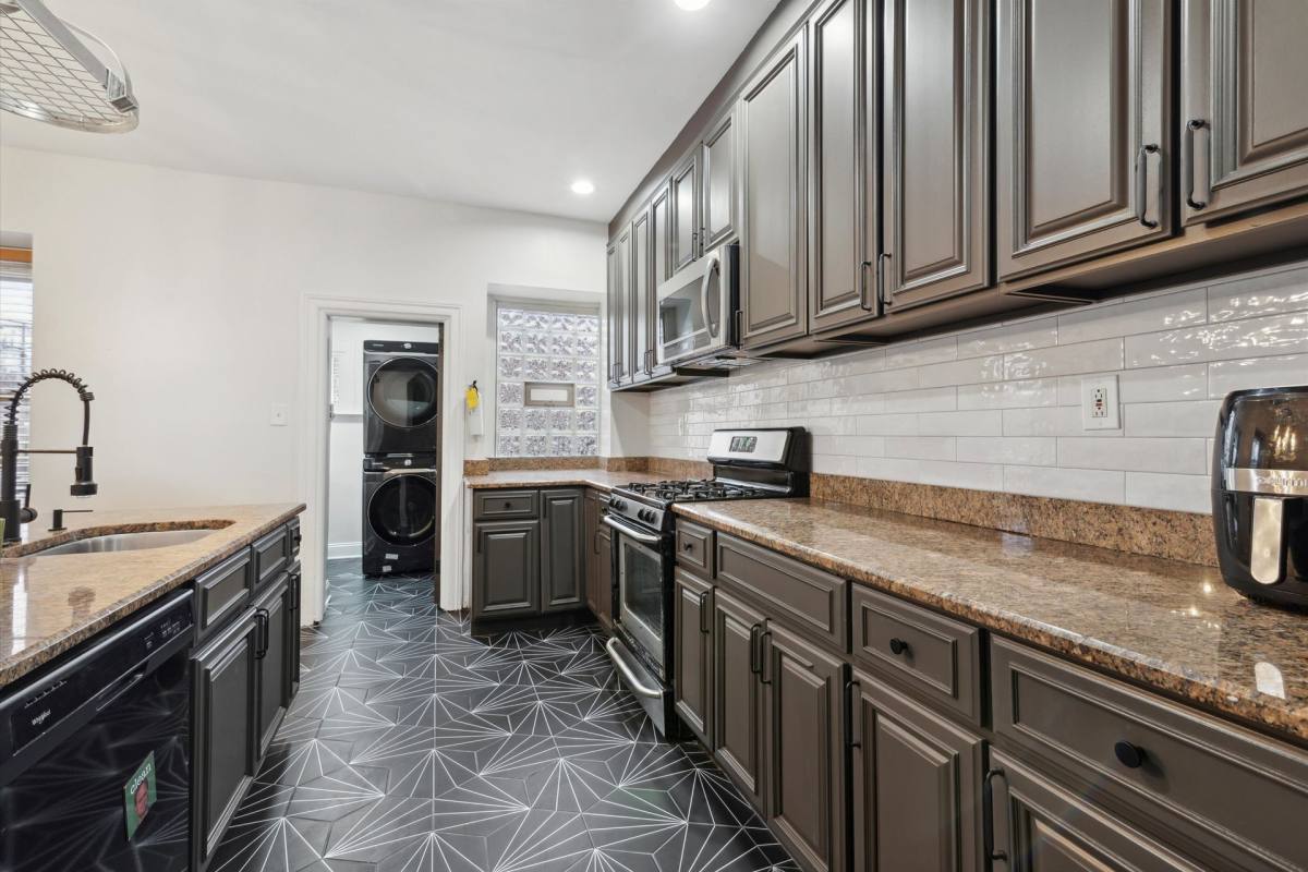 Apartment for rent at 5400 Woodcrest Ave, Philadelphia, PA 19131