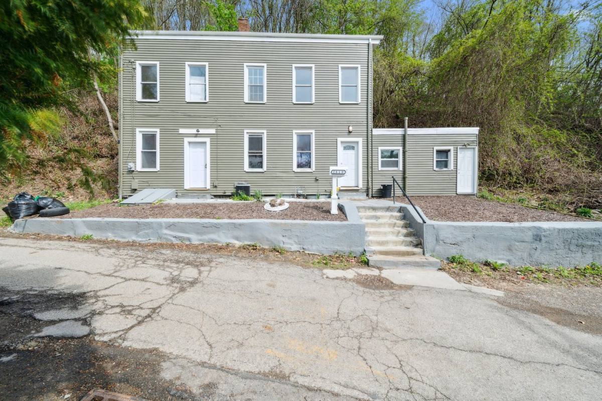 House for rent at 2819 Spring Garden Ave, Pittsburgh, PA 15212