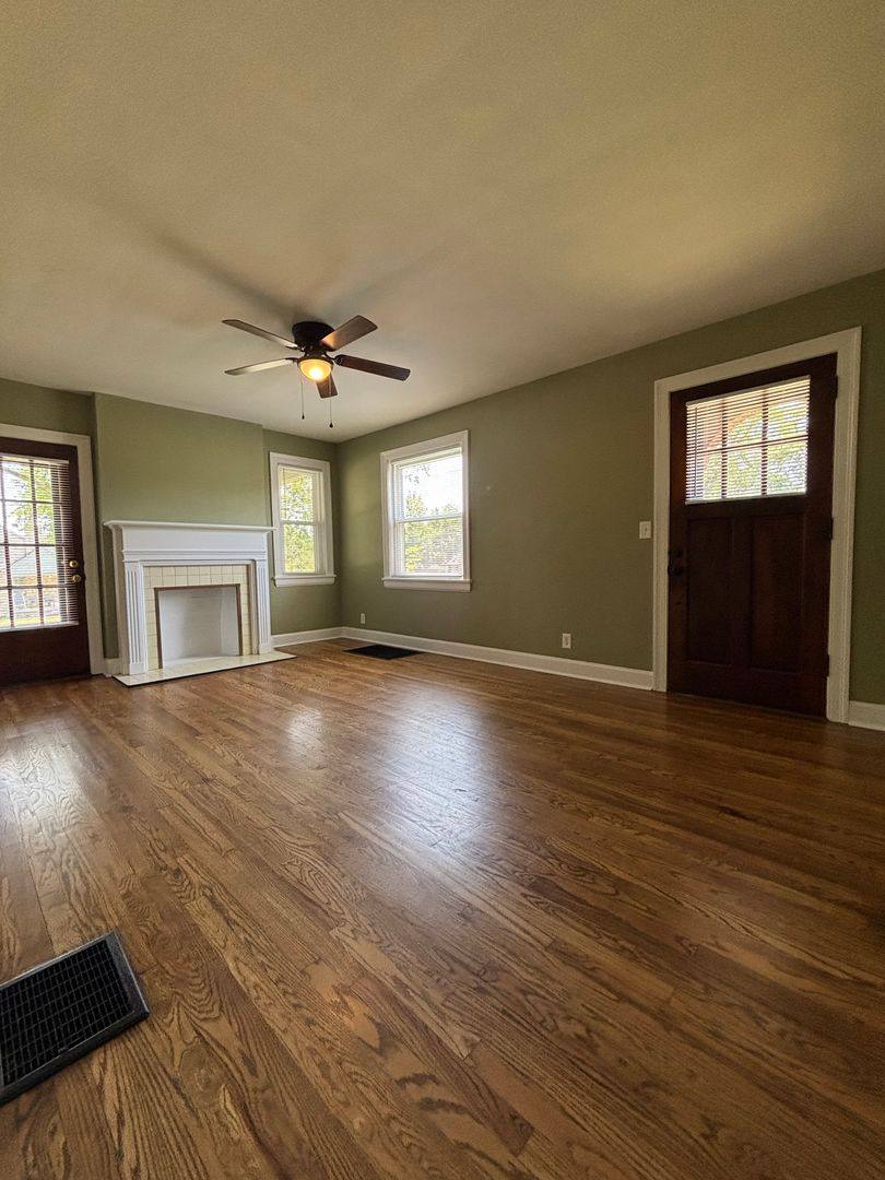 House for rent at 123 McGavock Pike, Nashville, TN 37214
