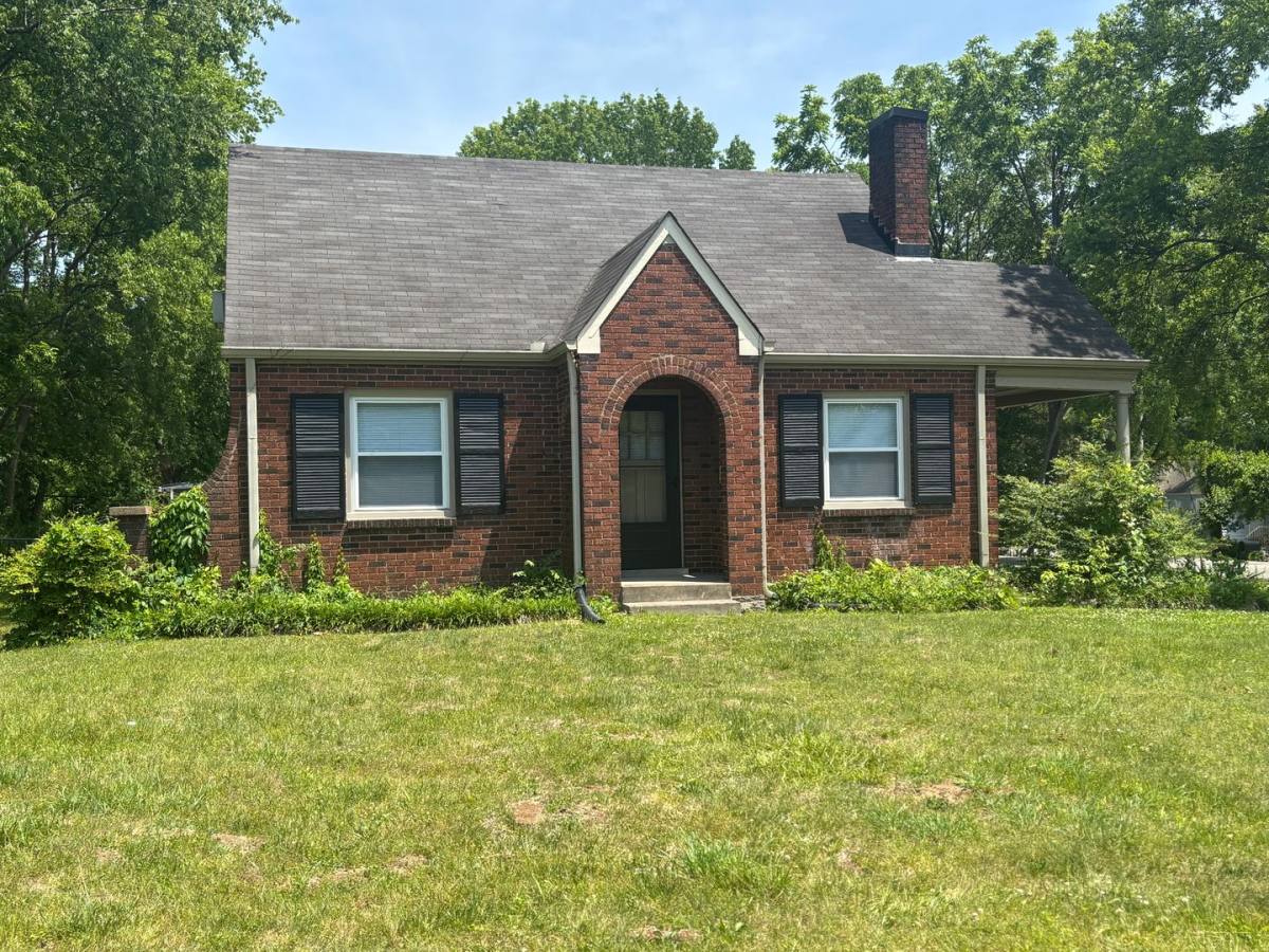 House for rent at 123 McGavock Pike, Nashville, TN 37214