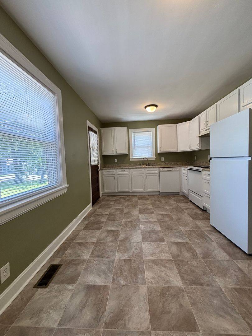 House for rent at 123 McGavock Pike, Nashville, TN 37214