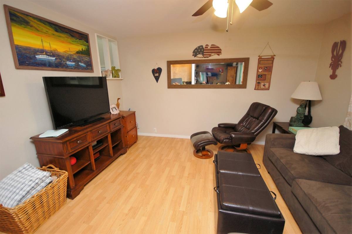 Condo for rent at 3747 Yosemite St, San Diego, CA 92109