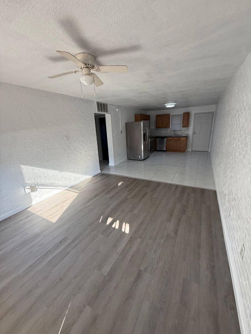 Apartment for rent at 1104 E Race Ave, Searcy, AR 72143