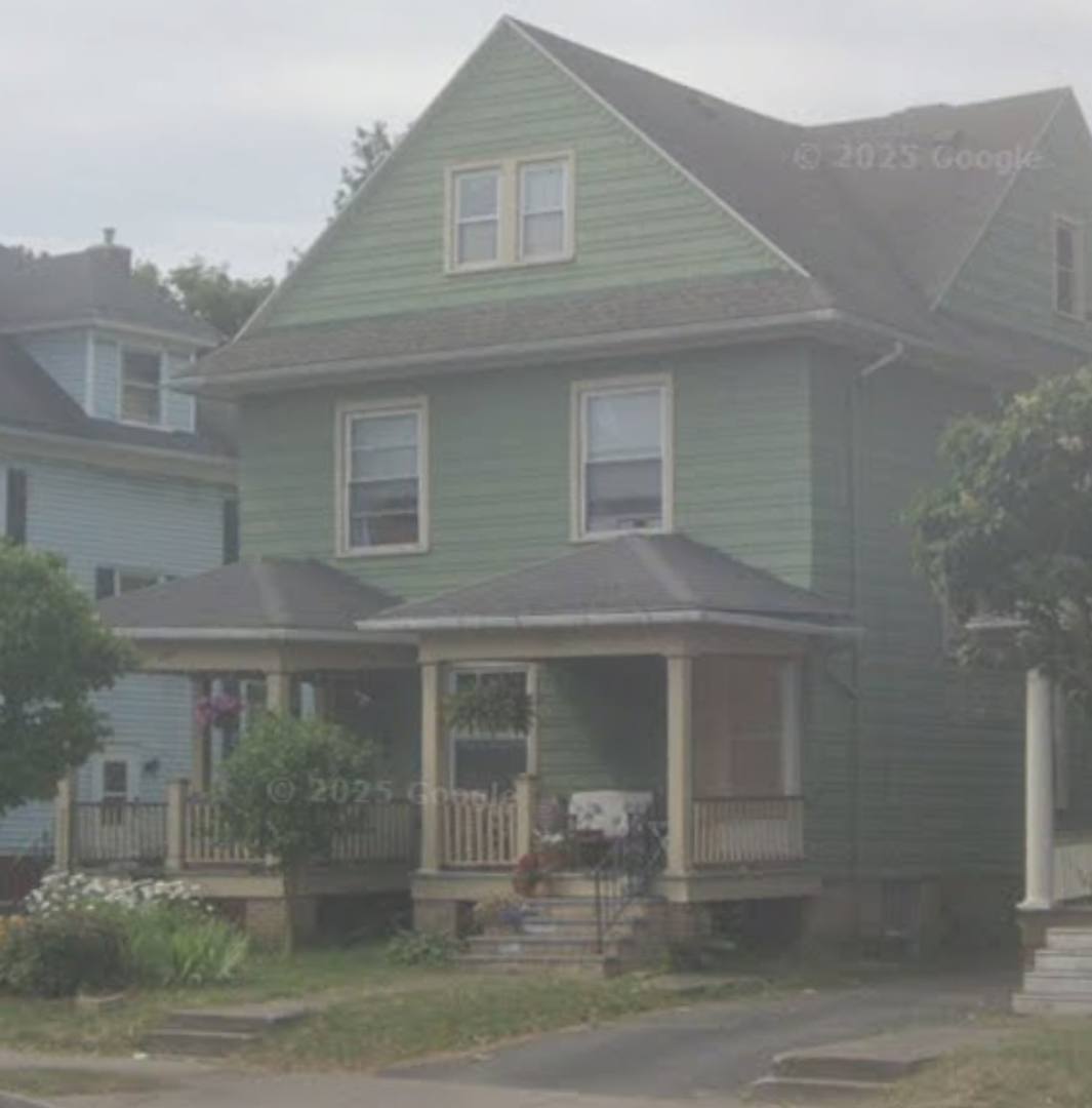 Apartment for rent at 1107-1109 Monroe Ave, Rochester, NY 14620