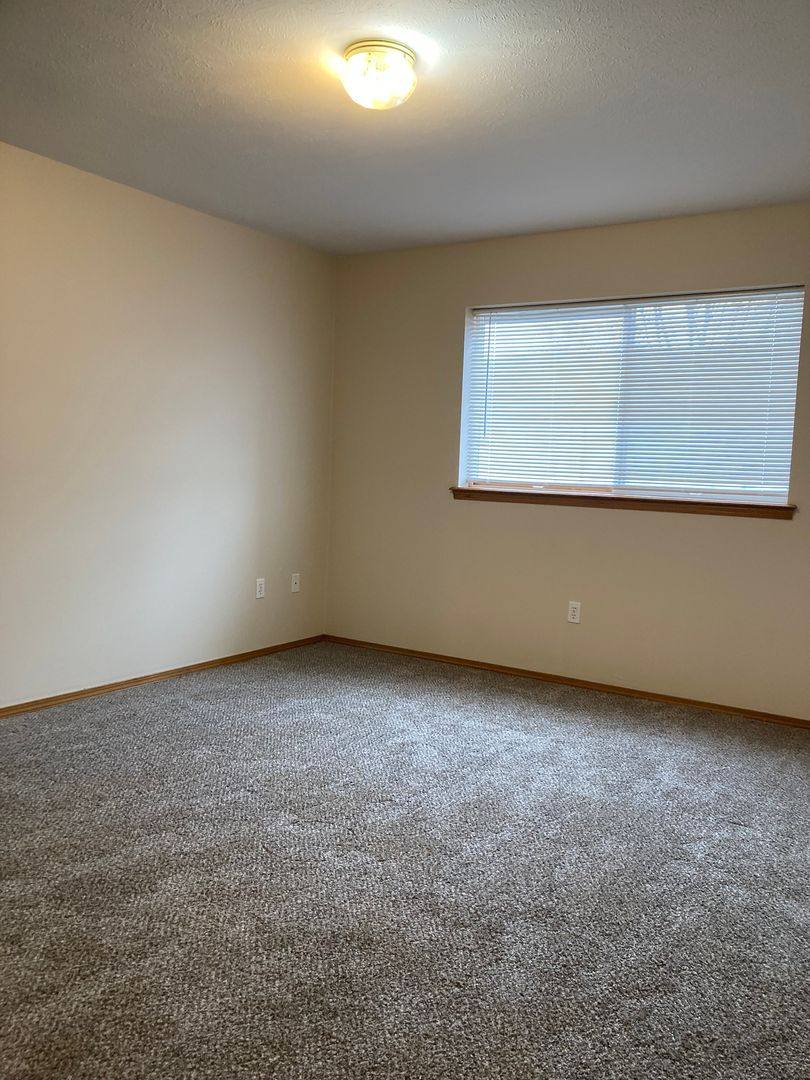 Apartment for rent at 11401 E 4th Ave, Spokane, WA 99206