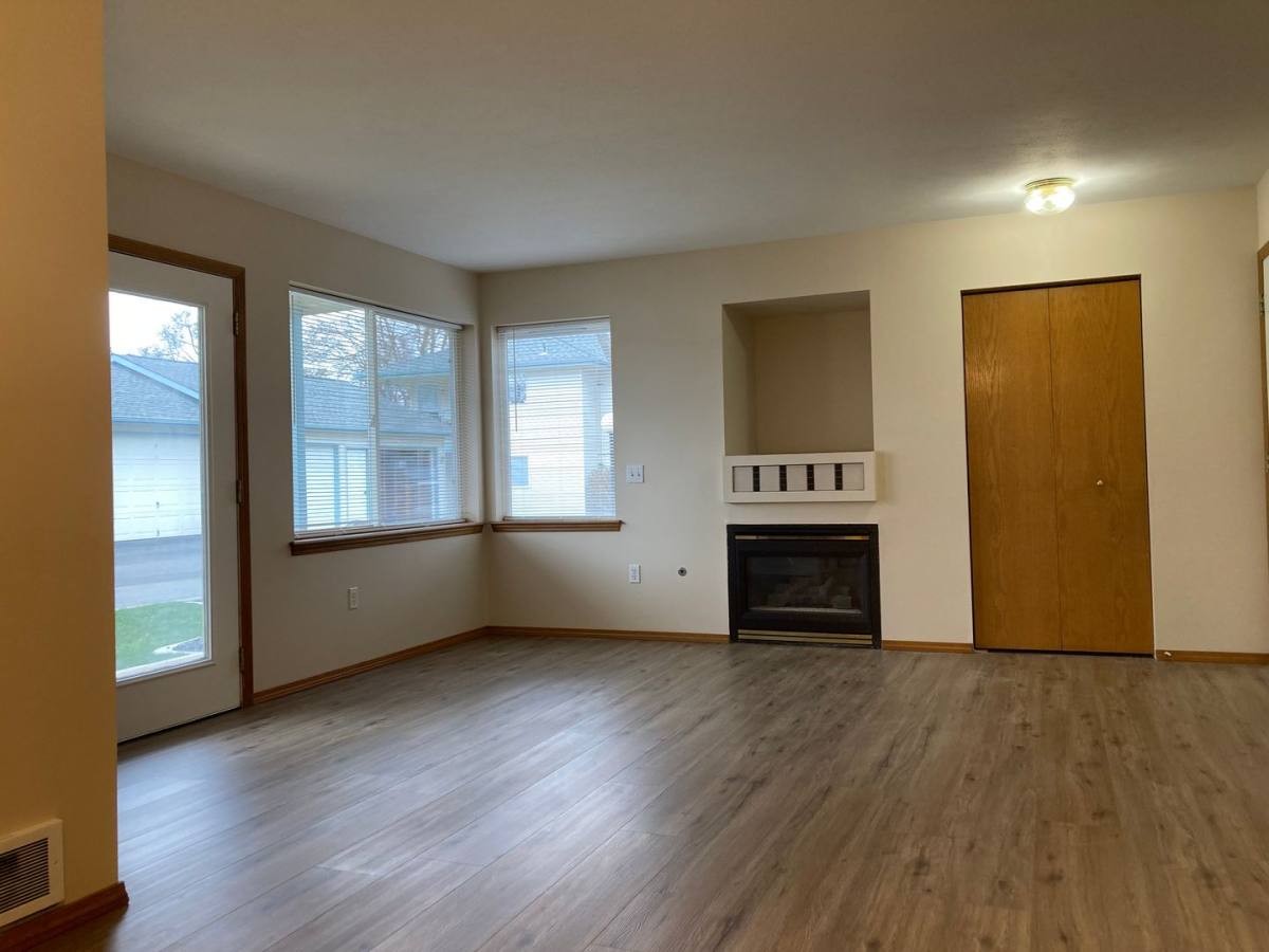 Apartment for rent at 11401 E 4th Ave, Spokane, WA 99206
