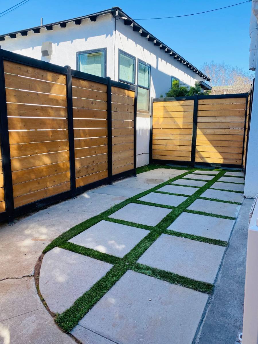 Apartment for rent at 2224 Oak St, Santa Monica, CA 90405
