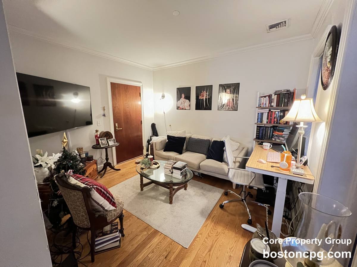 Apartment for rent at 100 Salem #1, Boston, MA 02113