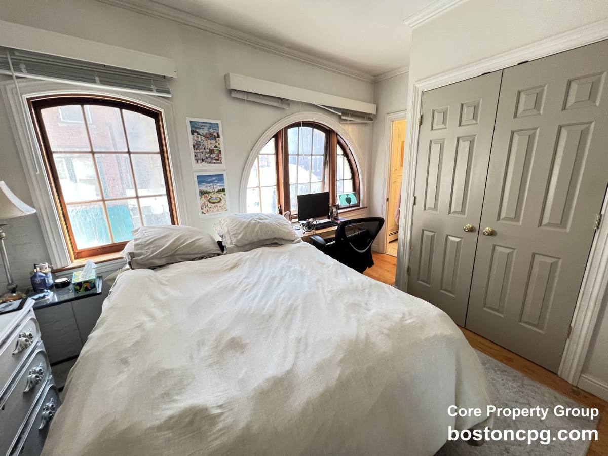 Apartment for rent at 100 Salem #1, Boston, MA 02113
