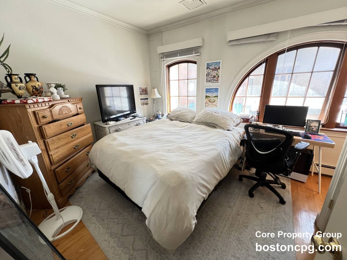 Apartment for rent at 100 Salem #1, Boston, MA 02113