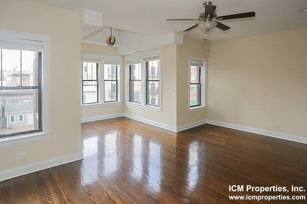 Apartment for rent at 3709 N Wilton Ave #3, Chicago, IL 60613