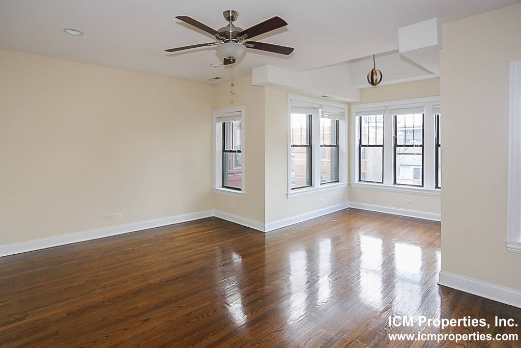 Apartment for rent at 3709 N Wilton Ave #3, Chicago, IL 60613