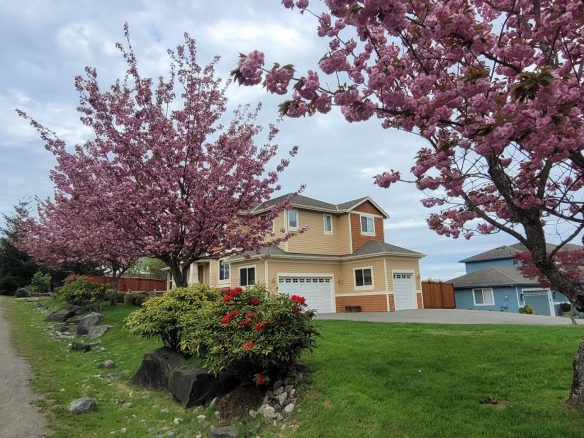 House for rent at 11543 NE Skyward Loop, Kingston, WA 98346
