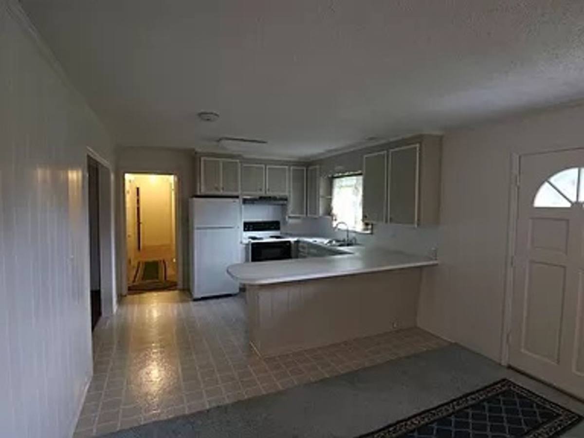 House for rent at 5635 Sandhill Dr, Winston Salem, NC 27105