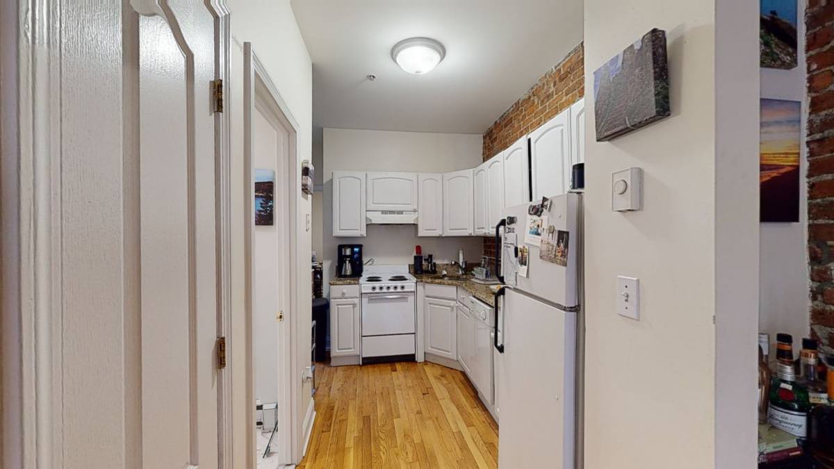 Condo for rent at 91 Prince St #11, Boston, MA 02113