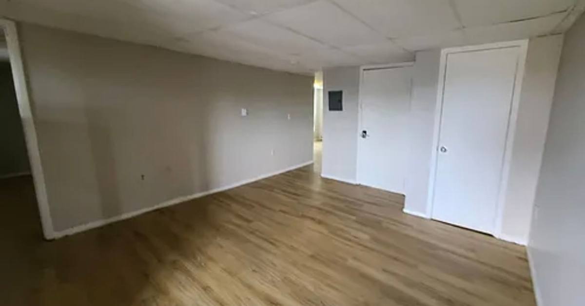 Apartment for rent at 24 Wedgewood Dr, Jewett City, CT 06351