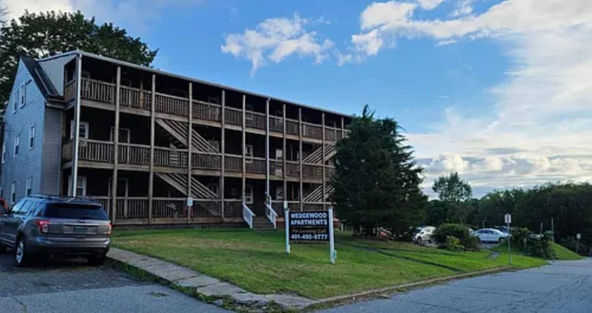 Apartment for rent at 24 Wedgewood Dr, Jewett City, CT 06351