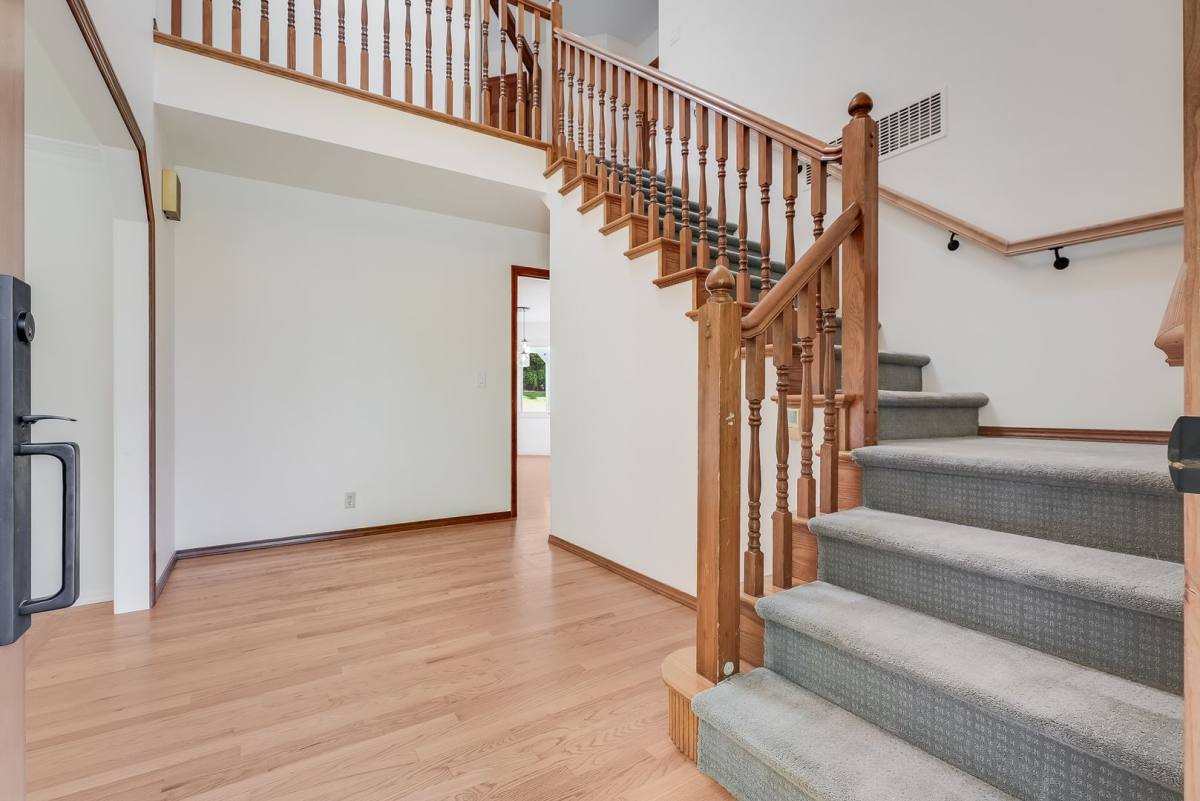 House for rent at 13150 NW Ridgetop St, Portland, OR 97229