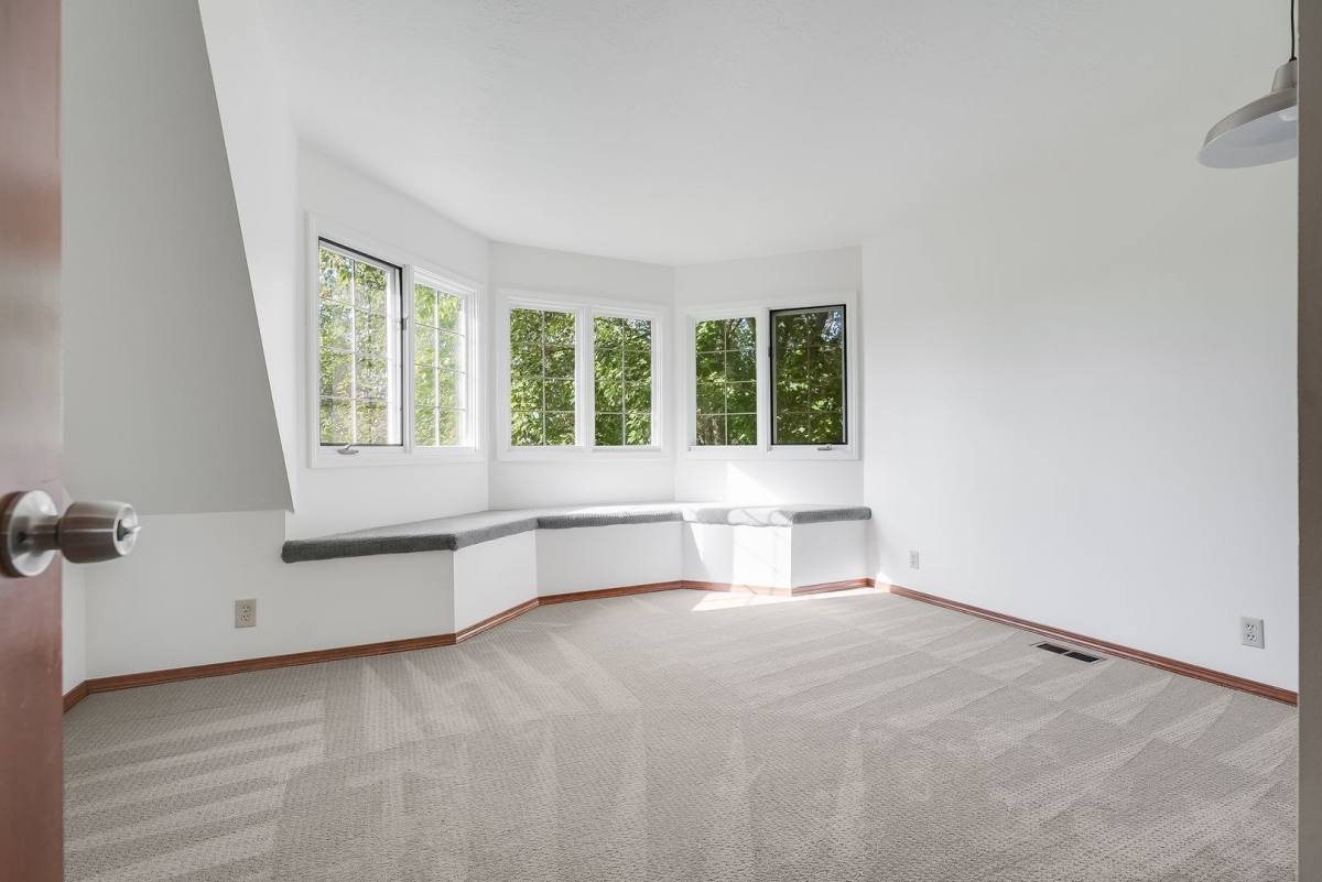 House for rent at 13150 NW Ridgetop St, Portland, OR 97229