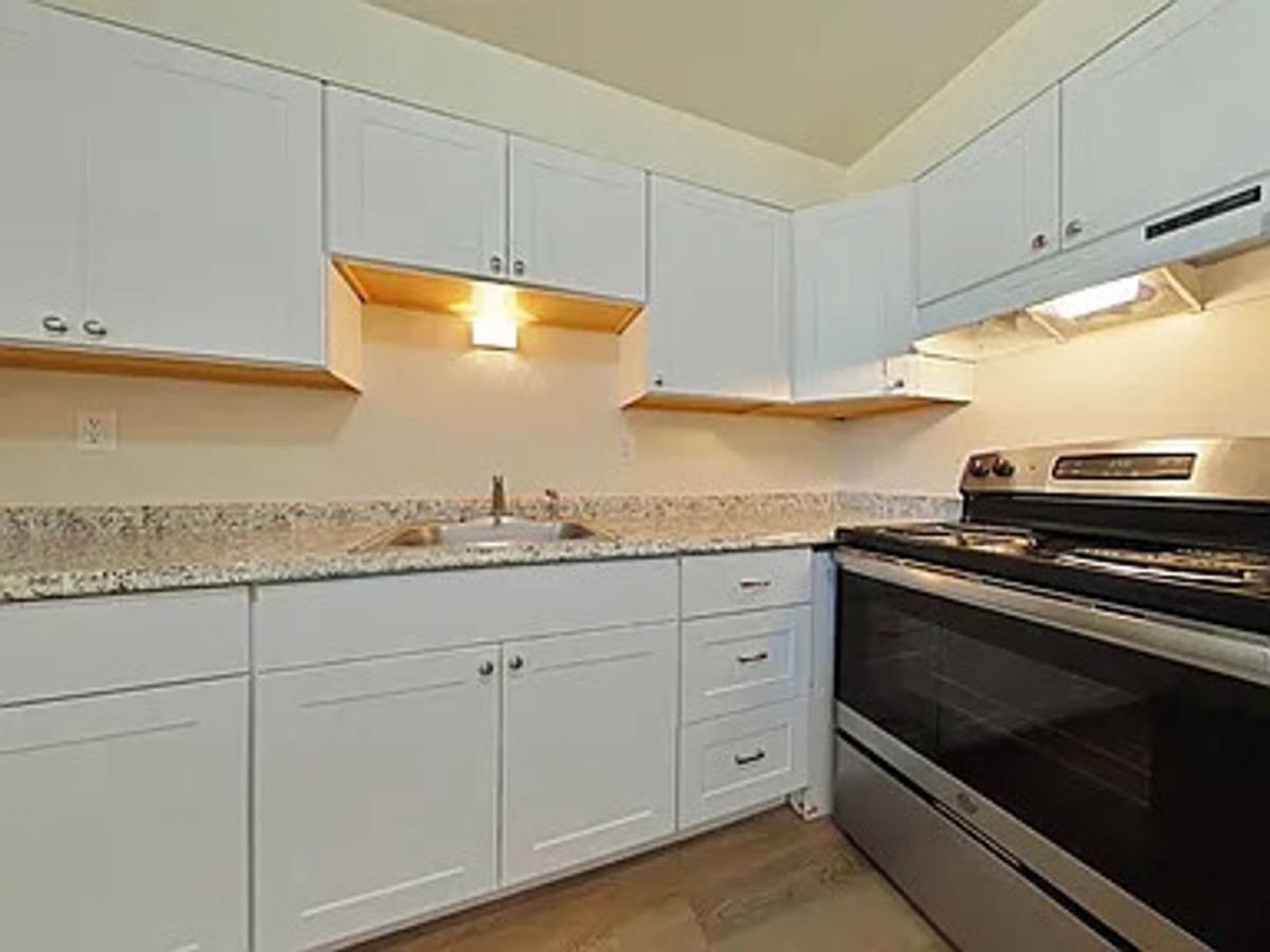 Apartment for rent at 2740-2750 Morris Ave SW, Corvallis, OR 97333