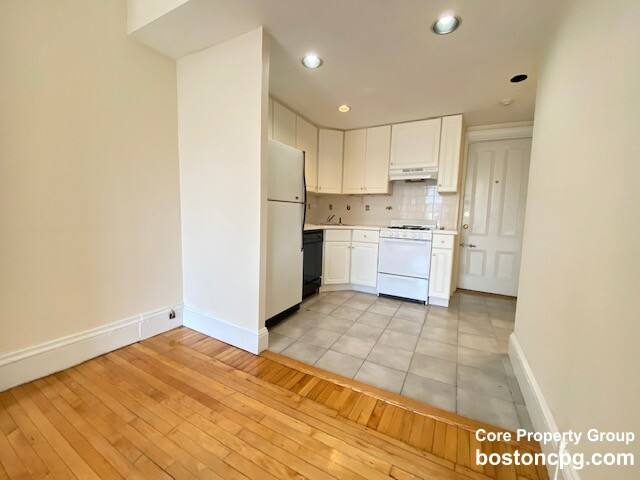 Apartment for rent at 233 Beacon St #10, Boston, MA 02116