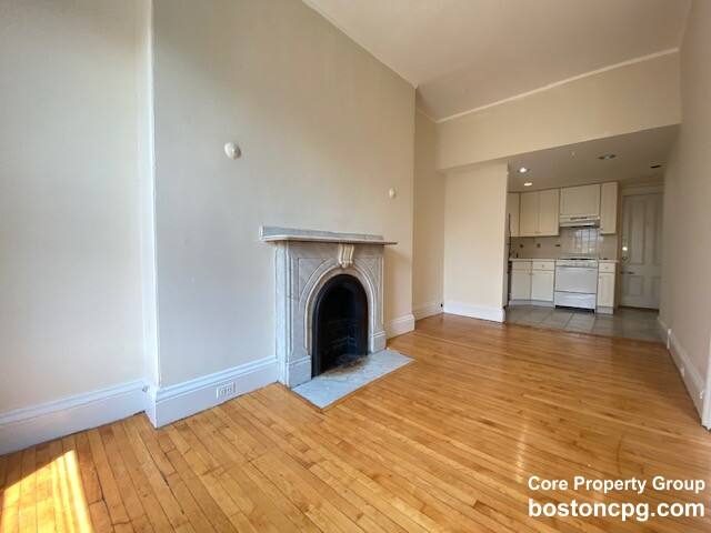 Apartment for rent at 233 Beacon St #10, Boston, MA 02116